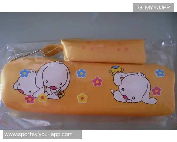 以笔袋足球球星系列为主题的多款创意设计探索及球迷收藏价值分析 以笔袋足球球星系列为主题的多款创意设计探索及球迷收藏价值分析